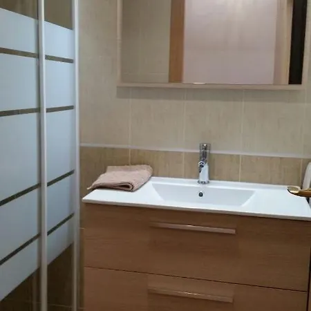 Apartament Santa Barbara - *